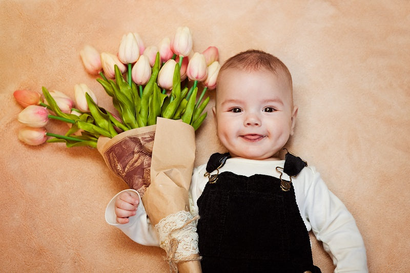 Blossoming Beginnings: The Perfect Flowers for Newborns